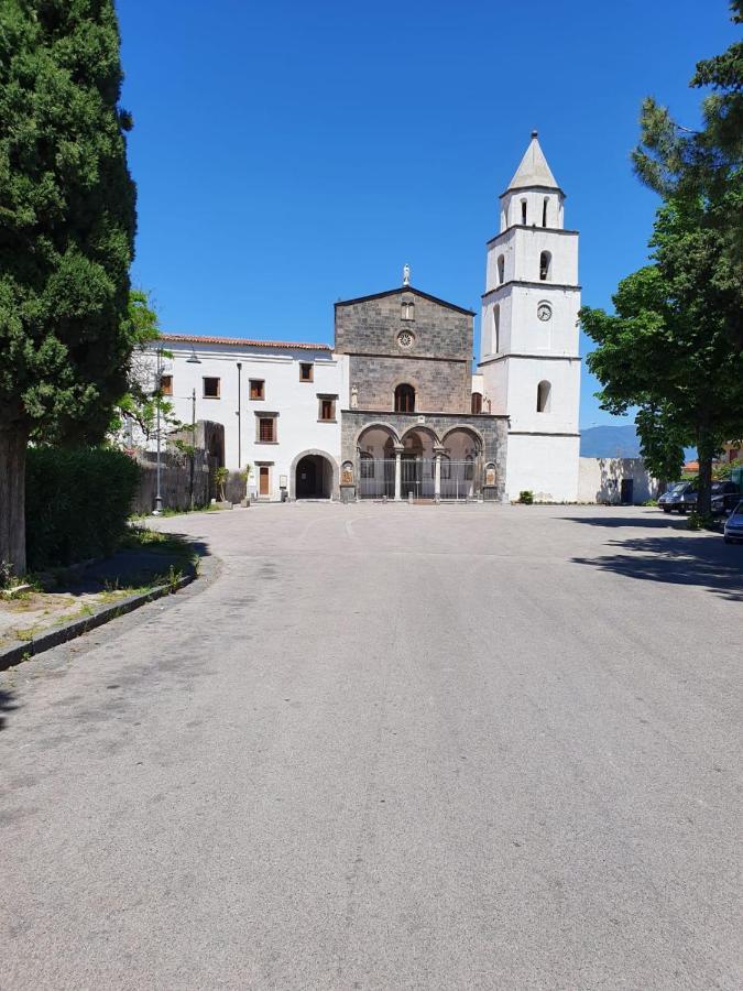 Ospitalita Il Noce Bed and Breakfast Brusciano Eksteriør billede